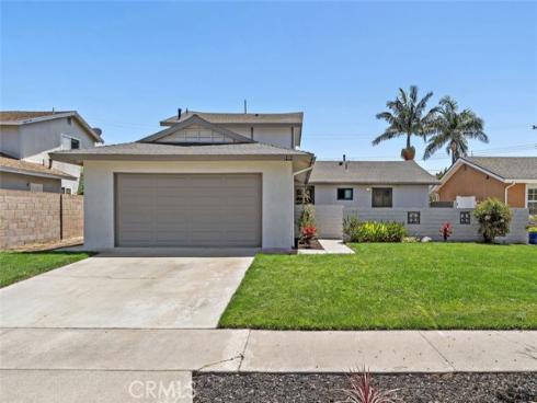 9404 El Blanco Avenue , Fountain Valley, CA