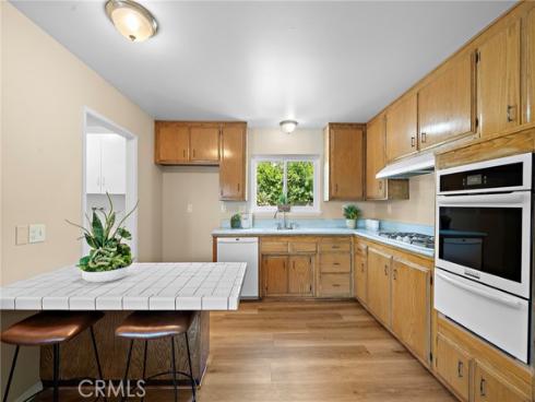 9404 El Blanco Avenue , Fountain Valley, CA