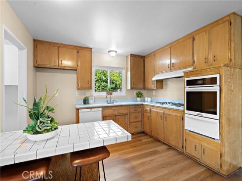 9404 El Blanco Avenue , Fountain Valley, CA