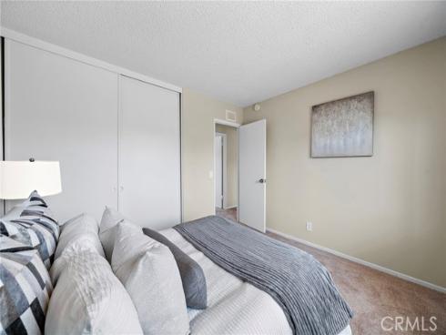 9404 El Blanco Avenue , Fountain Valley, CA