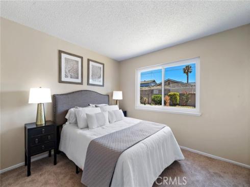 9404 El Blanco Avenue , Fountain Valley, CA