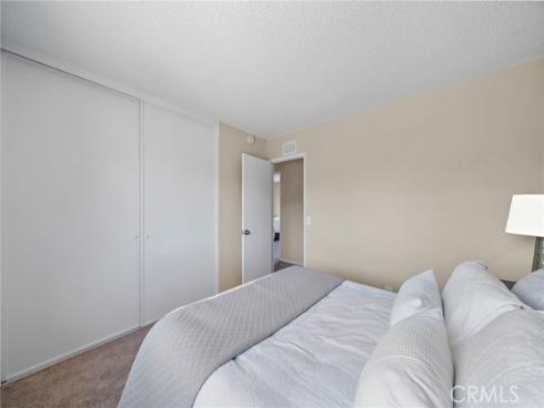 9404 El Blanco Avenue , Fountain Valley, CA