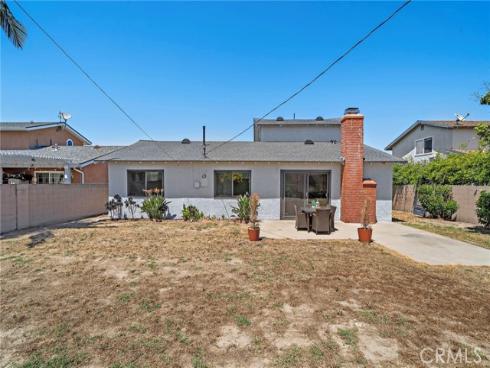 9404 El Blanco Avenue , Fountain Valley, CA