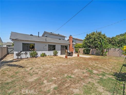 9404 El Blanco Avenue , Fountain Valley, CA