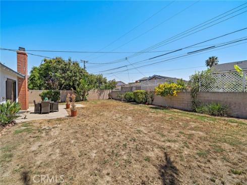 9404 El Blanco Avenue , Fountain Valley, CA