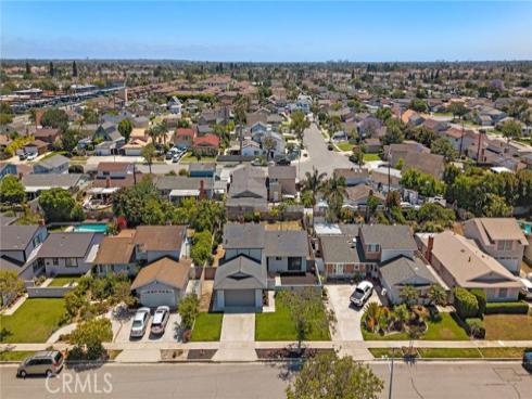 9404 El Blanco Avenue , Fountain Valley, CA