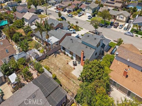 9404 El Blanco Avenue , Fountain Valley, CA