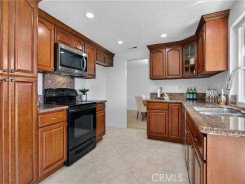 11244 Snowdrop , Fountain Valley, CA
