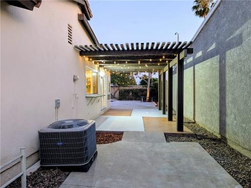 9466 Warbler Avenue, Fountain Valley, CA