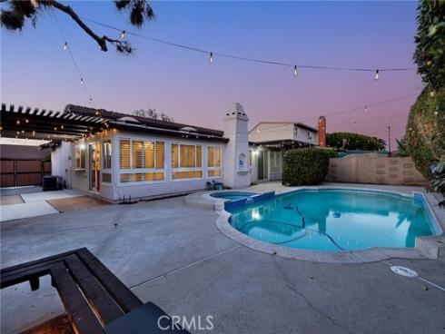 9466 Warbler Avenue, Fountain Valley, CA