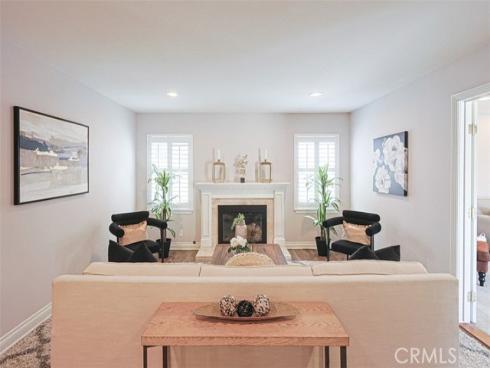 16327 San Gabriel