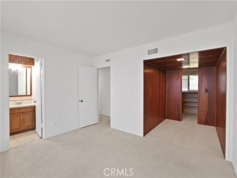 17565 Santa Monica , Fountain Valley, CA