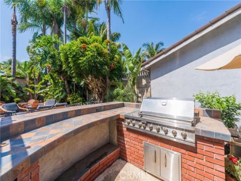 10488 Sioux River , Fountain Valley, CA