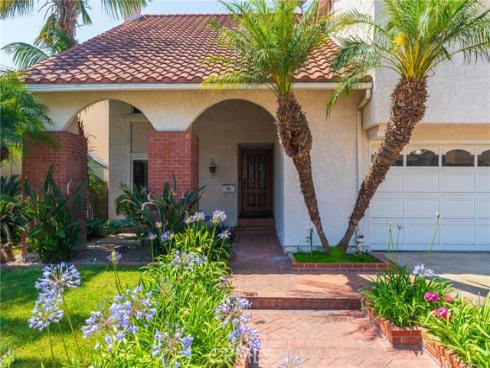 10488 Sioux River , Fountain Valley, CA