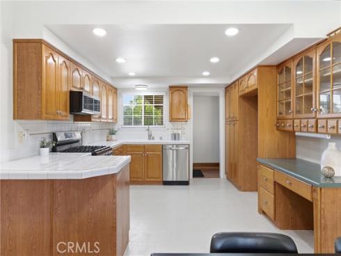 17314 Elm Street , Fountain Valley, CA