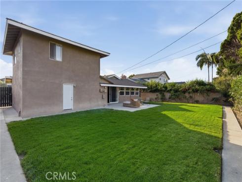 17314 Elm Street , Fountain Valley, CA