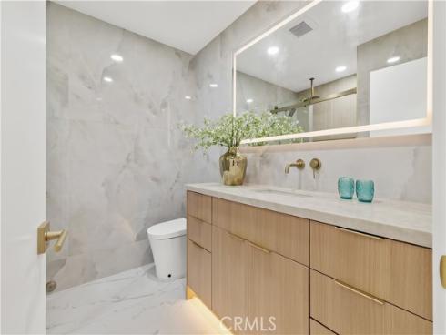 10276 Falcon , Fountain Valley, CA