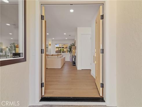 10276 Falcon , Fountain Valley, CA