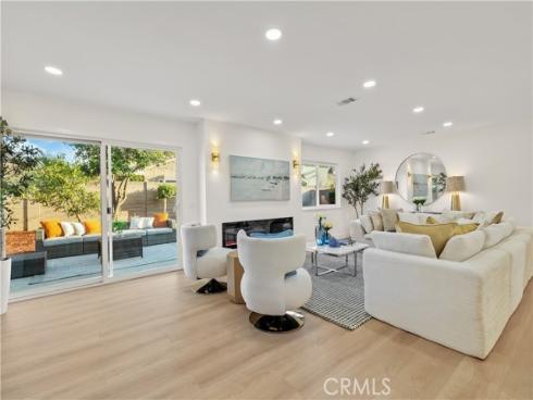 10276 Falcon , Fountain Valley, CA