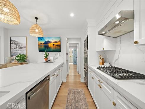 8741 La Roca Avenue, Fountain Valley, CA