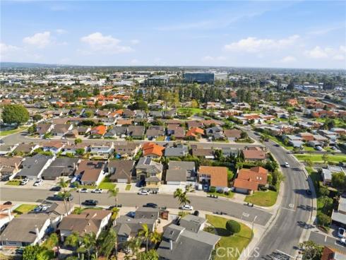 10618 El Toro , Fountain Valley, CA