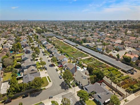 18775  Santa Mariana  , Fountain Valley, CA