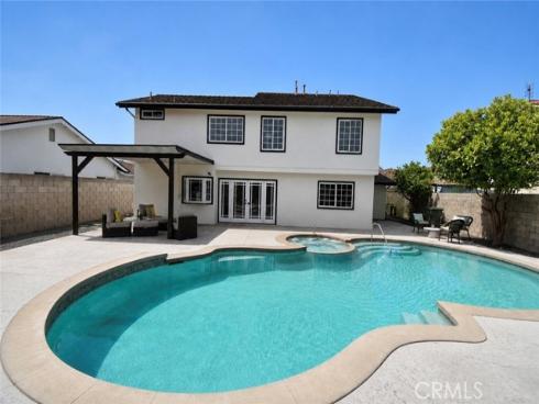 9672  Shamrock  , Fountain Valley, CA