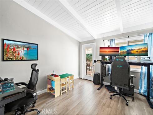 9206 La Colonia Avenue, Fountain Valley, CA
