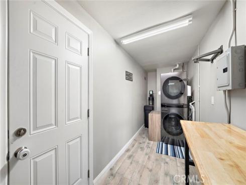 9206 La Colonia Avenue, Fountain Valley, CA