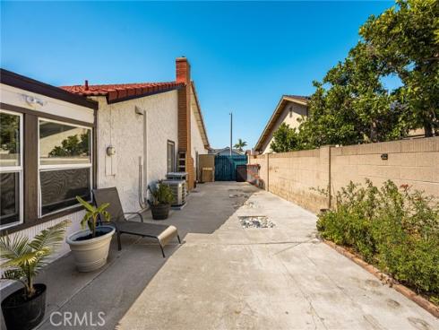 10352 La Despensa Avenue, Fountain Valley, CA