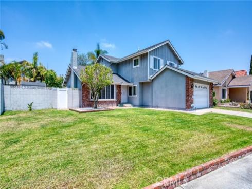 11657 Gladstone Circle, Fountain Valley, CA