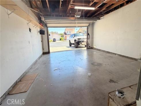 8861 La Zana Court, Fountain Valley, CA