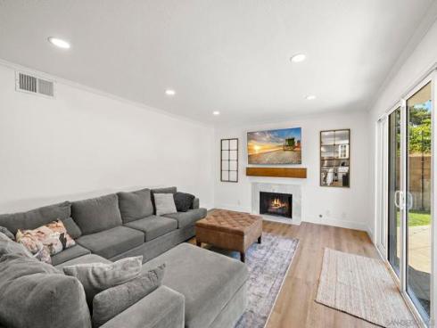 10297 Bunting , Fountain Valley, CA