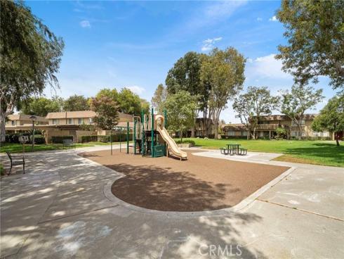 10290 Pinto River Court, Fountain Valley, CA