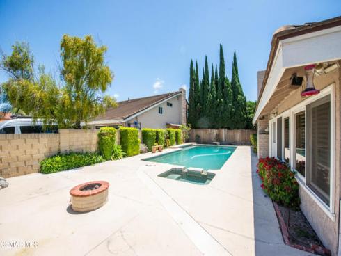 15880 Mcdermitt Street, Fountain Valley, CA