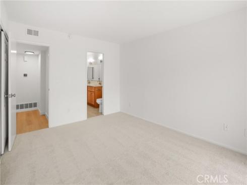 17735 Los Jardines , Fountain Valley, CA