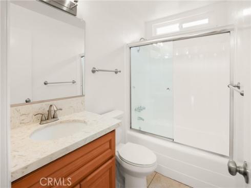 17735 Los Jardines , Fountain Valley, CA