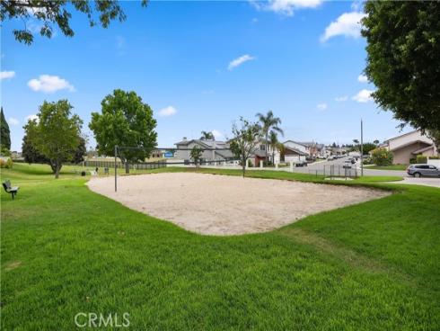 17735 Los Jardines , Fountain Valley, CA