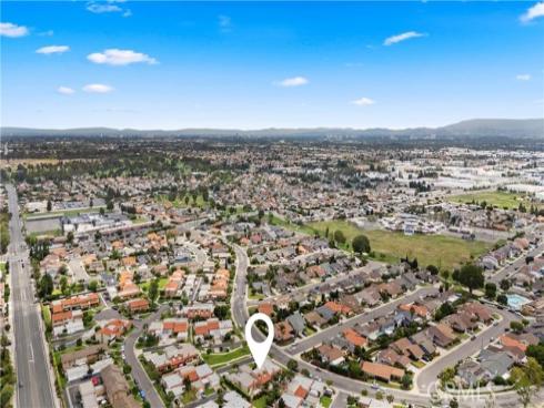 17735  Los Jardines  , Fountain Valley, CA