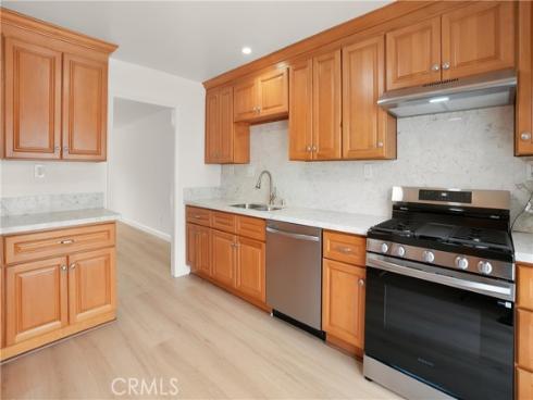 17735 Los Jardines , Fountain Valley, CA