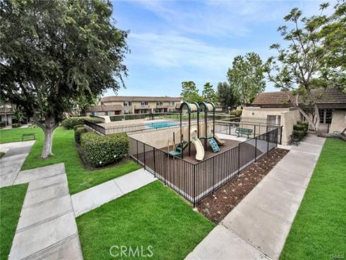 10462 Rio Grande Court, Fountain Valley, CA