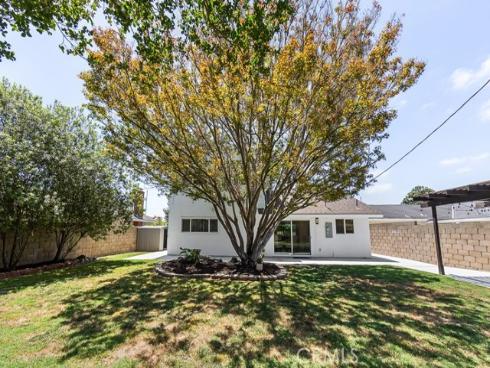 9673 Nightingale Avenue, Fountain Valley, CA