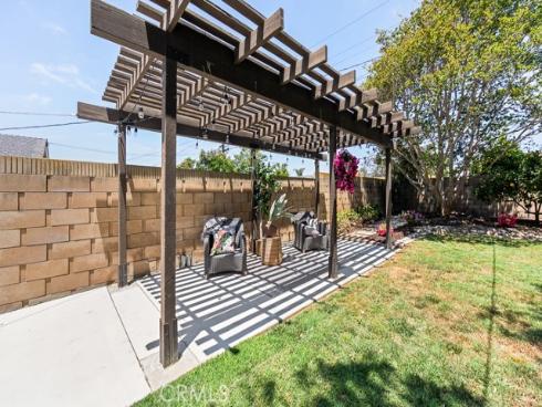 9673 Nightingale Avenue, Fountain Valley, CA