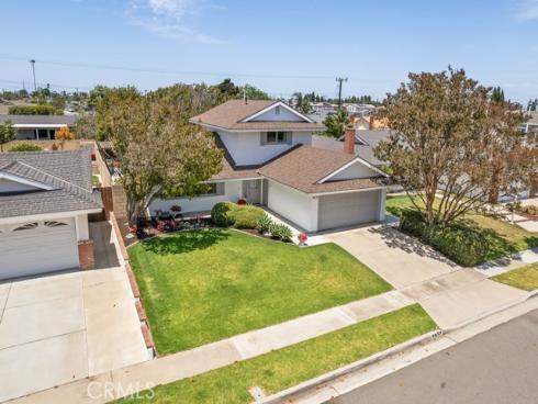 9673 Nightingale Avenue, Fountain Valley, CA
