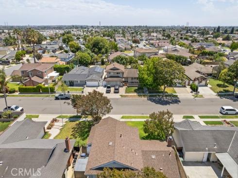 9673 Nightingale Avenue, Fountain Valley, CA