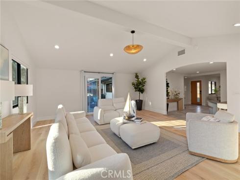 17573 Santa Cristobal , Fountain Valley, CA