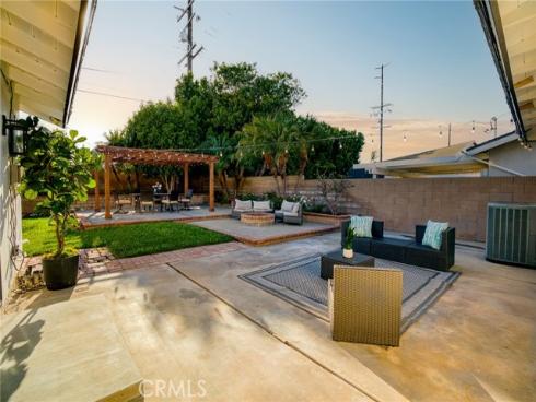 17573 Santa Cristobal , Fountain Valley, CA