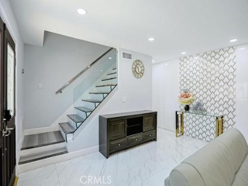 16221 Mount Baden Powell , Fountain Valley, CA