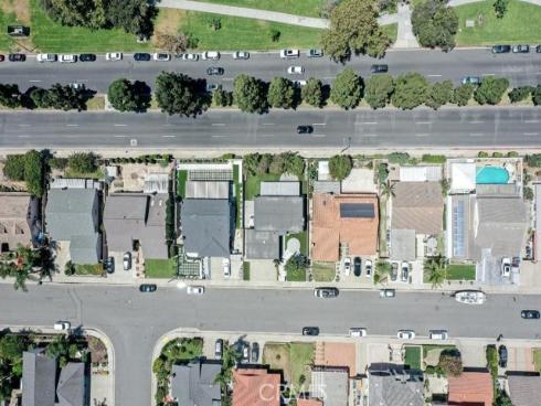 16221 Mount Baden Powell , Fountain Valley, CA