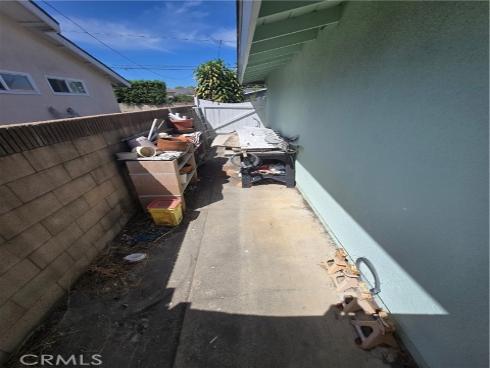 17391 Elm Street, Fountain Valley, CA